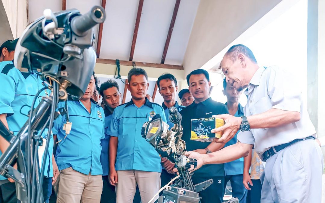 Disnaker Adakan Pelatihan Teknik Otomotif Sepeda Motor di Kota Magelang