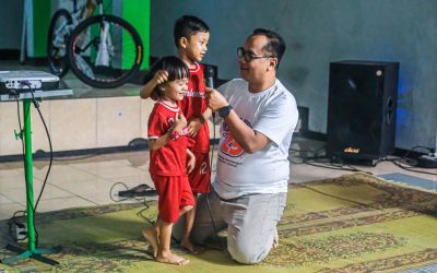 Disela Nobar Piala Asia U-23, Wali Kota Magelang Bagi-bagi Sepeda Untuk Warga