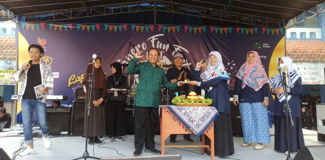 SMPN 2 Magelang Rayakan HUT Ke-73 Meriah dan Penuh Makna