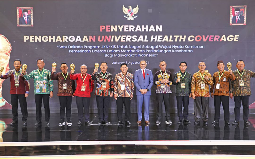 Seluruh Warga Terlindungi JKN, Kota Magelang Sabet UHC Award 2024